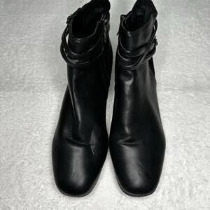 Easy Spirit Women 11 Wide Black Ankle Strap Boots-Zip-up Leather Cushion Insole